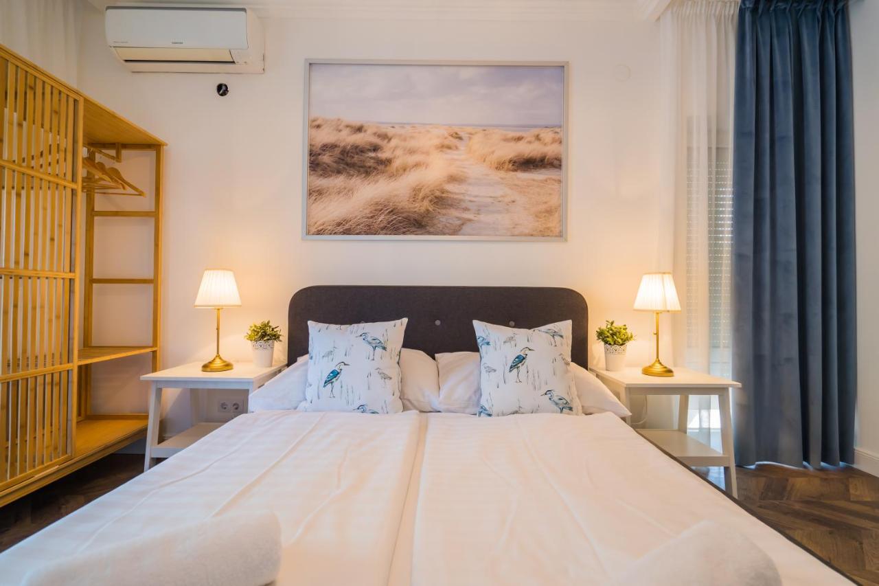 Csenge Villa Siofok Bagian luar foto