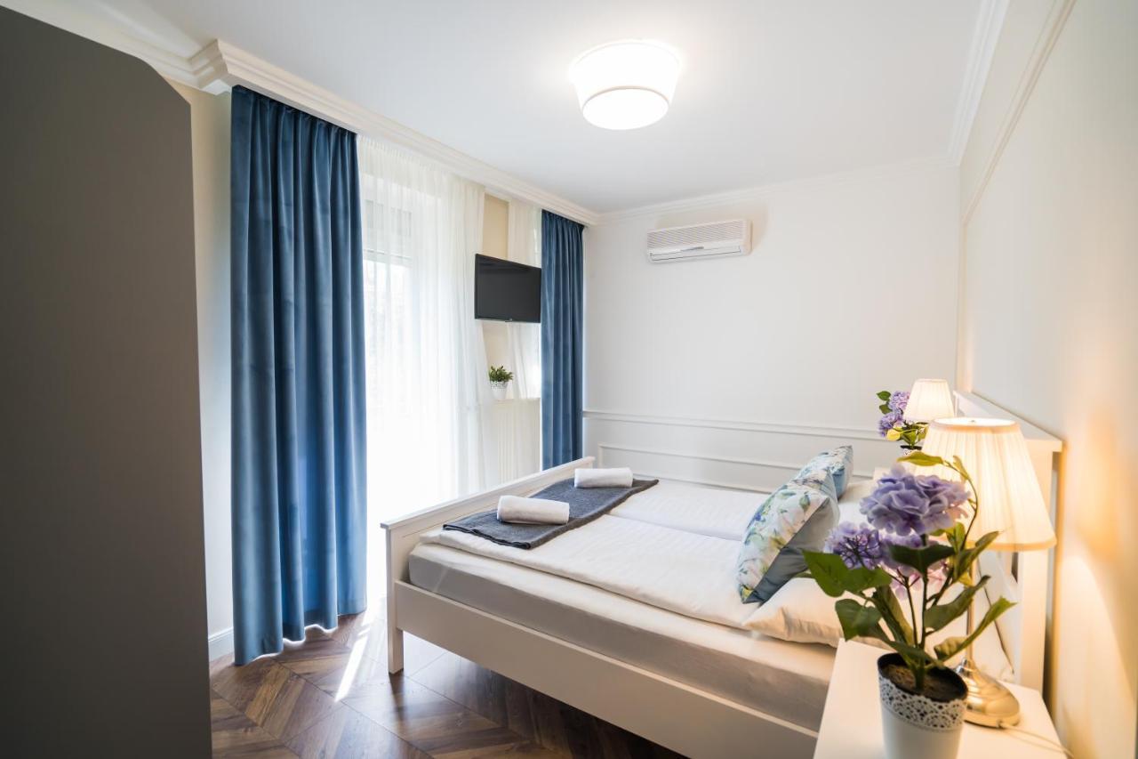 Csenge Villa Siofok Bagian luar foto